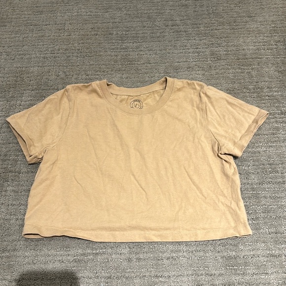 Urban outfitters beige cropped shirt - Picture 1 of 1